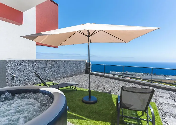Blue Outlook Retreat By Atlantic