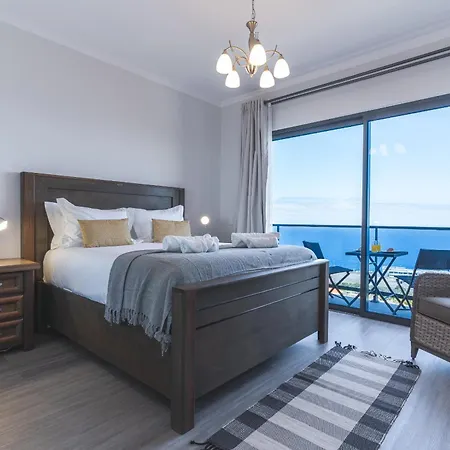 Blue Outlook Retreat By Atlantic Feriehus Água de Pena