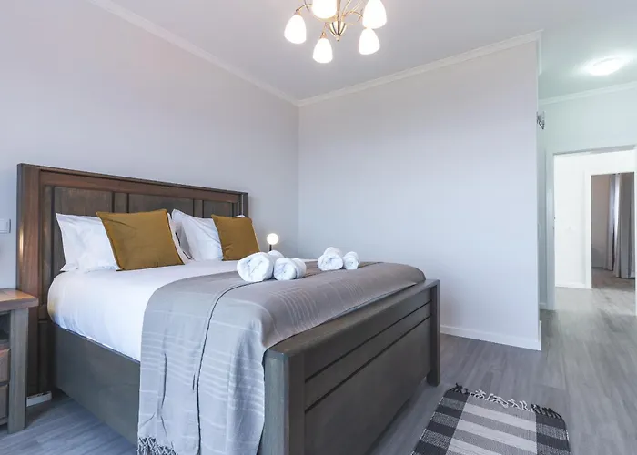 Blue Outlook Retreat By Atlantic *