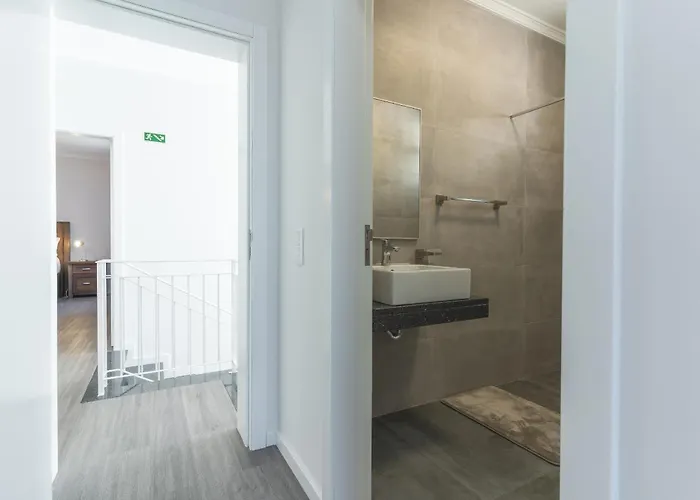 Blue Outlook Retreat By Atlantic 度假居 *